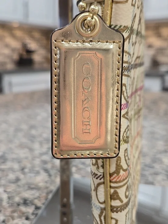 Coach Tattersall Graffiti Swingpack - COA - Picture 7 of 17